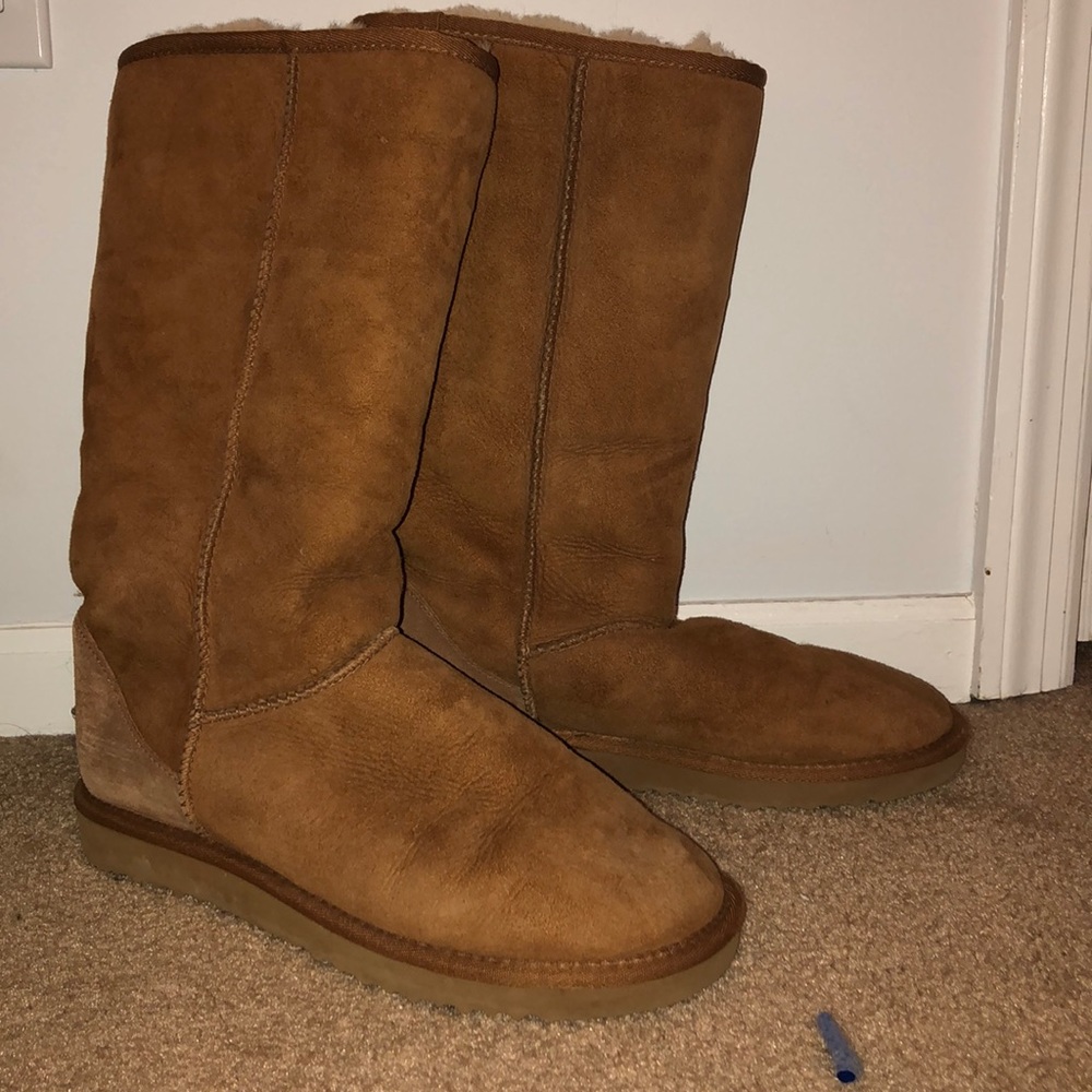 UGG SHOES